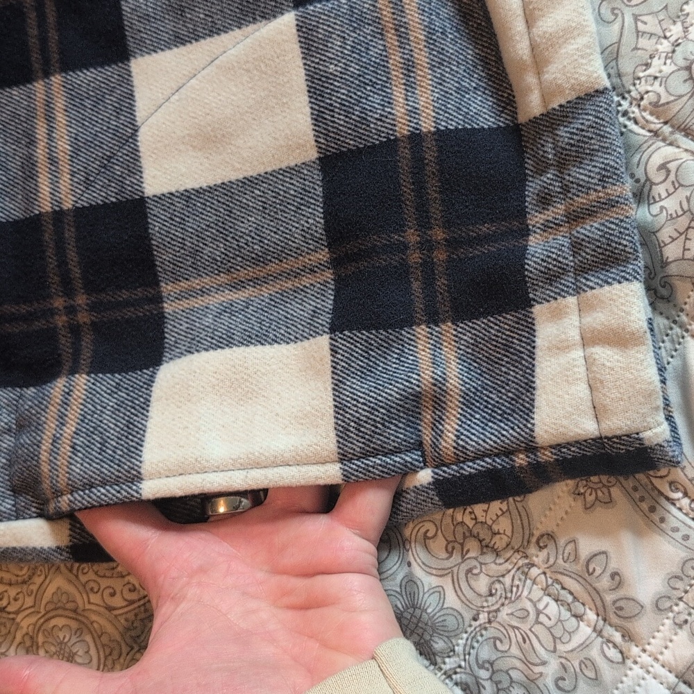 Plaid Button-Up Jacket - Picture 4 of 9